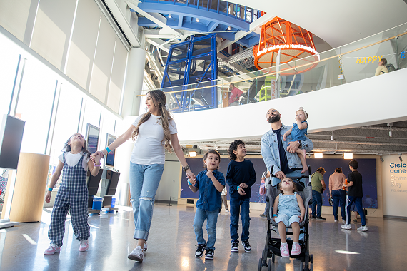 La Nube STEAM Discovery Center